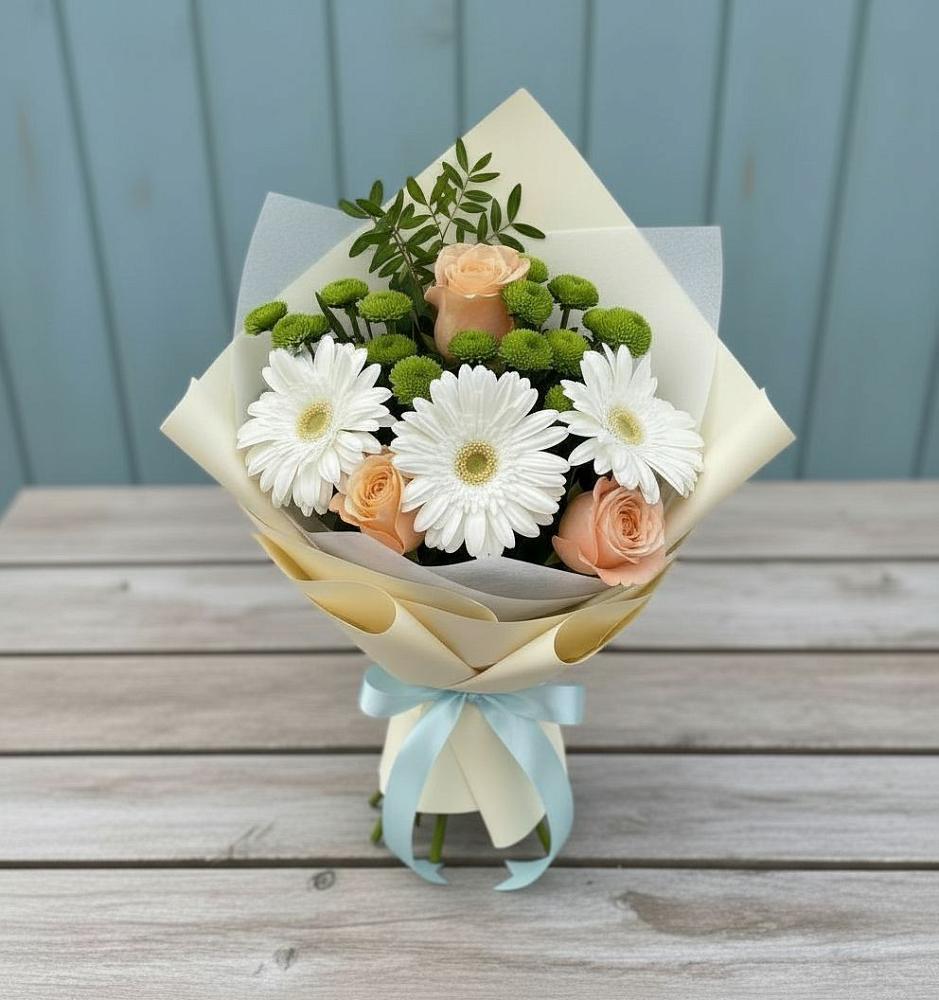 Букет цветов из: Герберы, Розы и Хризантемы в Новостройку