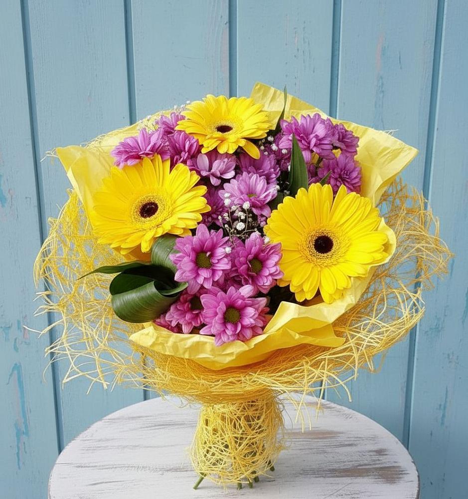 Букет цветов из: Хризантемы и Герберы в Новостройку